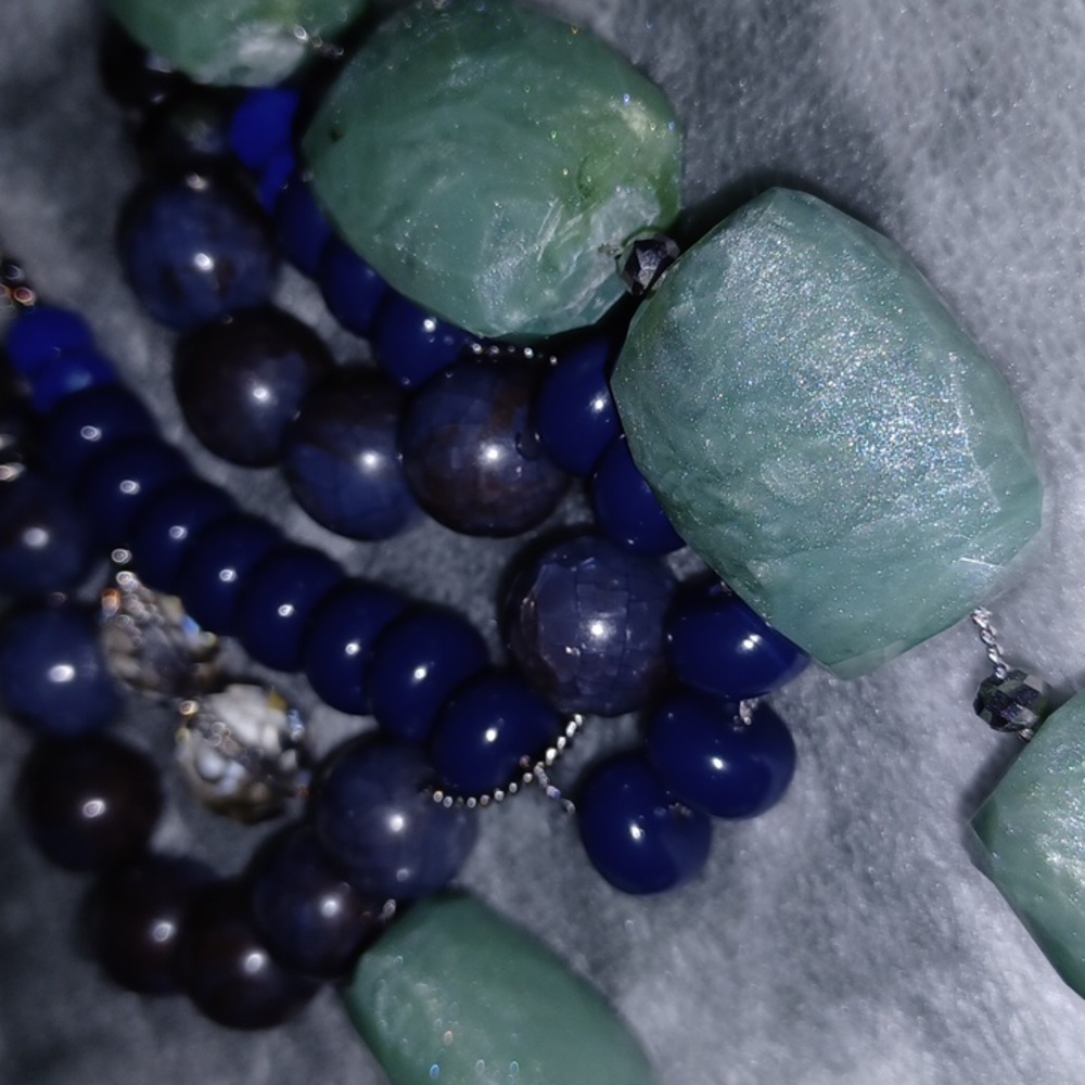 Layered Necklace - Picture 3 of 3